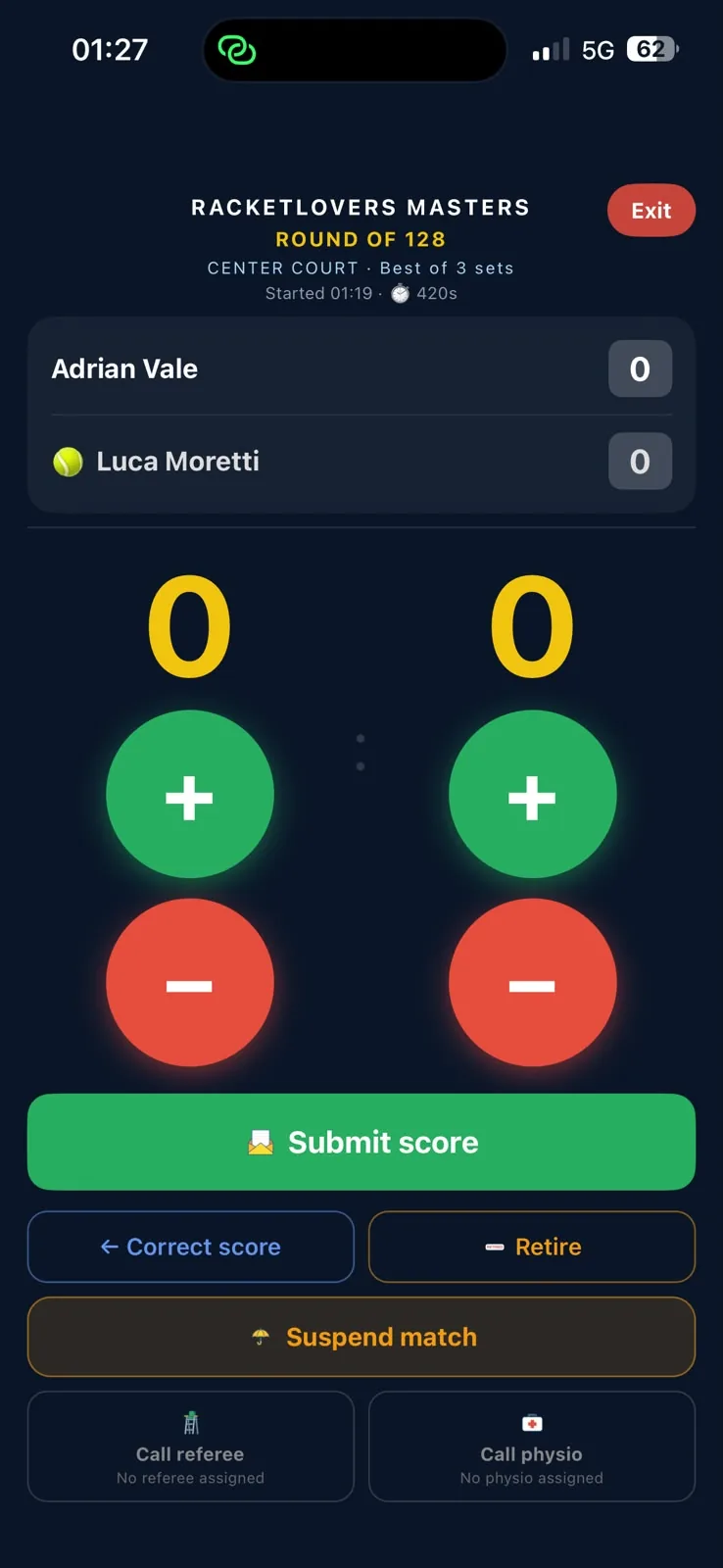 Racketlovers live scoring screen with plus and minus buttons for each player, Submit score, Correct score, Retire, Suspend match and referee and physio calls